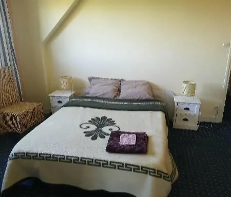 Bed and breakfast Dans Maison Fleurie Et Calme *